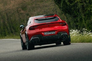 フェラーリ・プロサングエ ハンドリング・スペチアーレ｜Ferrari Purosangue Handling Speciale