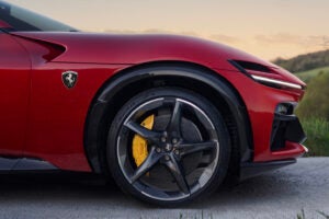 フェラーリ・プロサングエ ハンドリング・スペチアーレ｜Ferrari Purosangue Handling Speciale