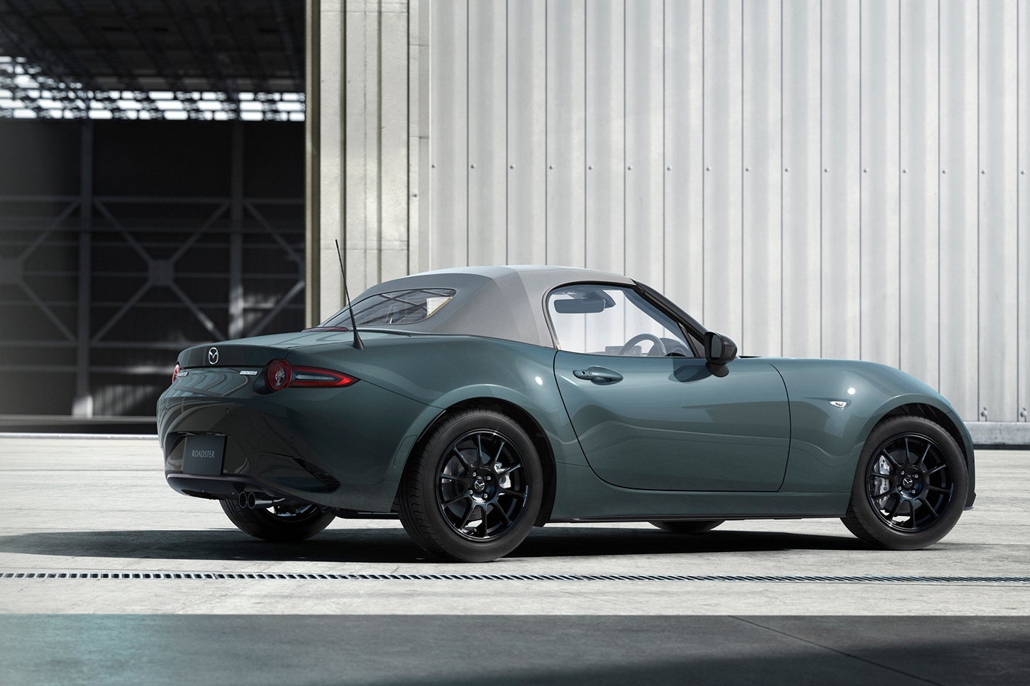 マツダ・ジンクグリーンメタリック｜Mazda Zinc Green Metallic