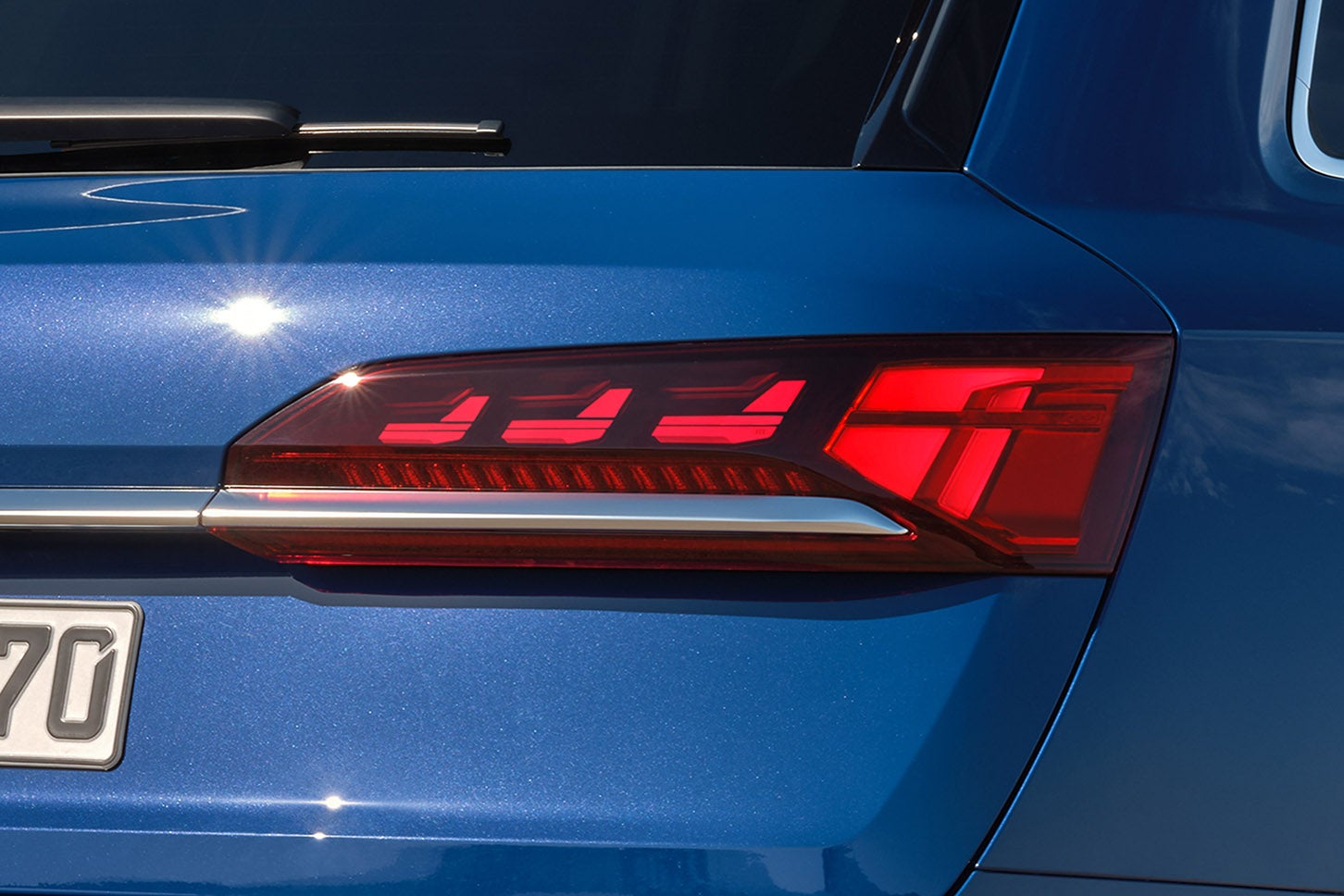 アウディ Q7｜Audi Q7