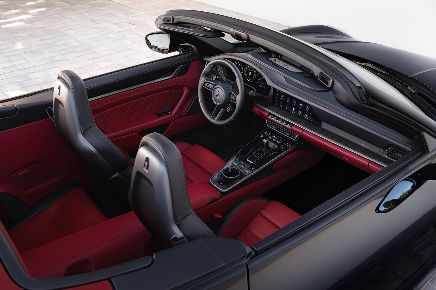 ポルシェ911ターボSカブリオレ（992.2型）｜Porsche 911 Turbo S Cabriolet (type 992.2)