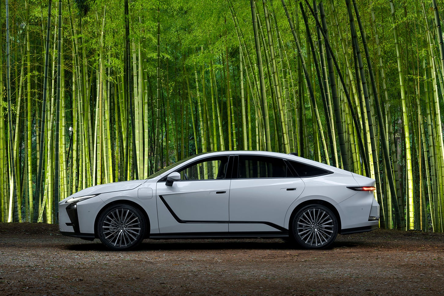 レクサスES350e｜Lexus ES350e