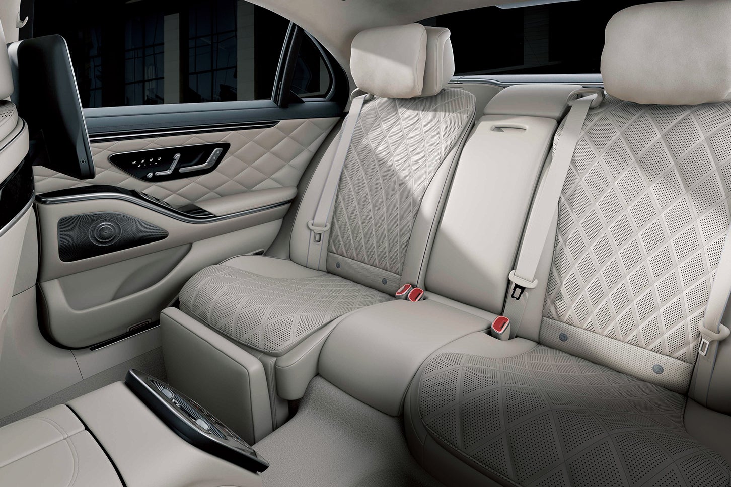 メルセデス・ベンツSクラス｜Mercedes-Benz S-Class