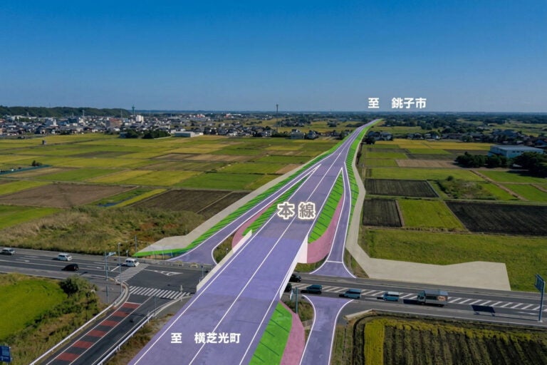 整備が進む、銚子連絡道路の3期区間。匝瑳市から旭市までを結ぶ。
