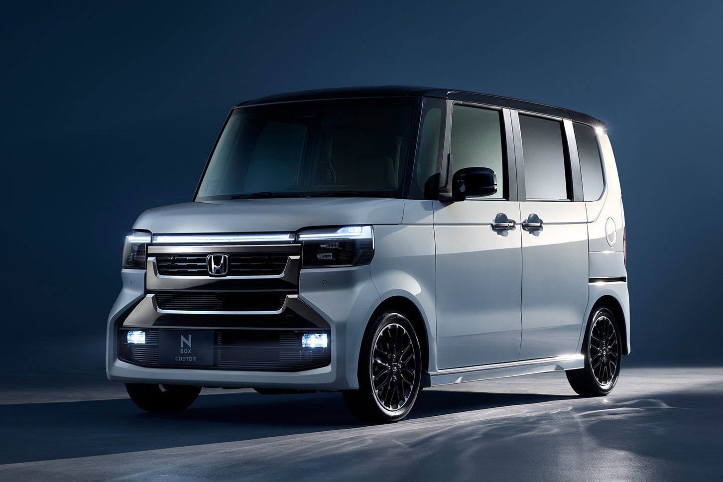 ホンダN-BOXカスタムターボ｜Honda N-BOX Custom Turbo