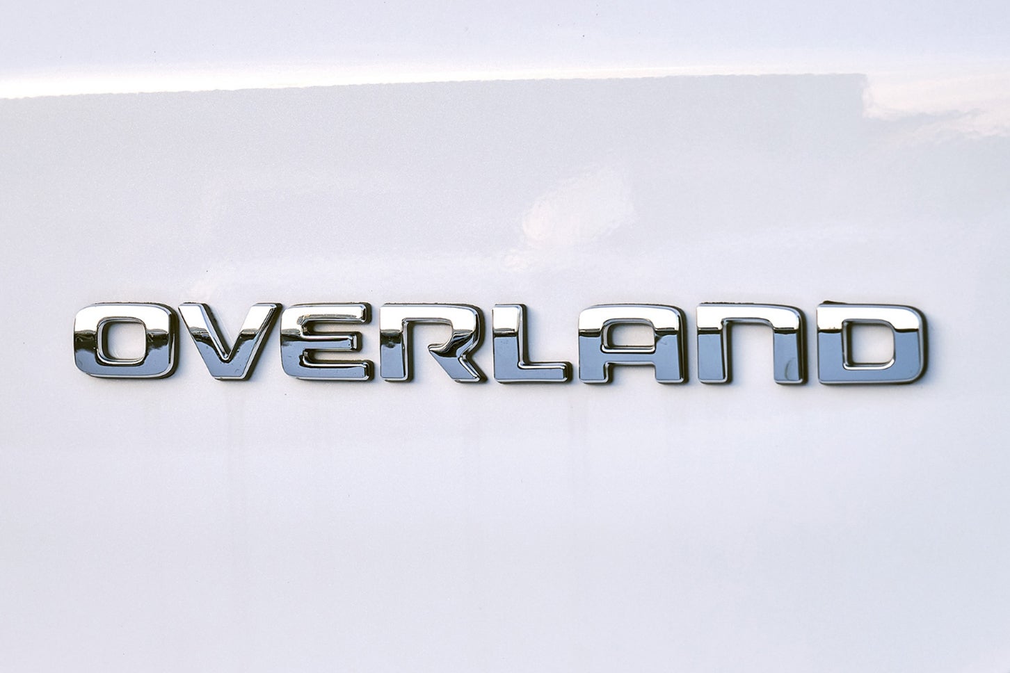 ジープ・コマンダー オーバーランド｜OVERLANDバッジ