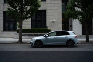 300万円台から楽しめる偉大なる世界の実用車、フォルクスワーゲン・ゴルフ──令和のベーシックカーを探せ！