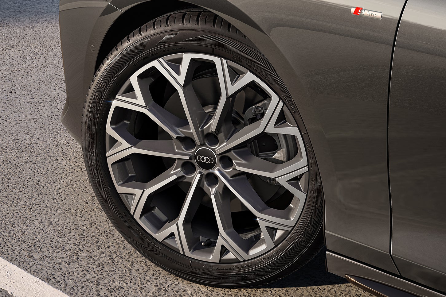アウディA6アバント｜Audi A6 Avant