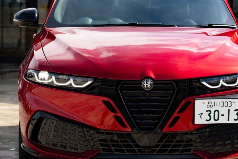 アルファロメオ・トナーレ イブリダ ヴェローチェ｜Alfa Romeo Tonale Ibrida Veloce