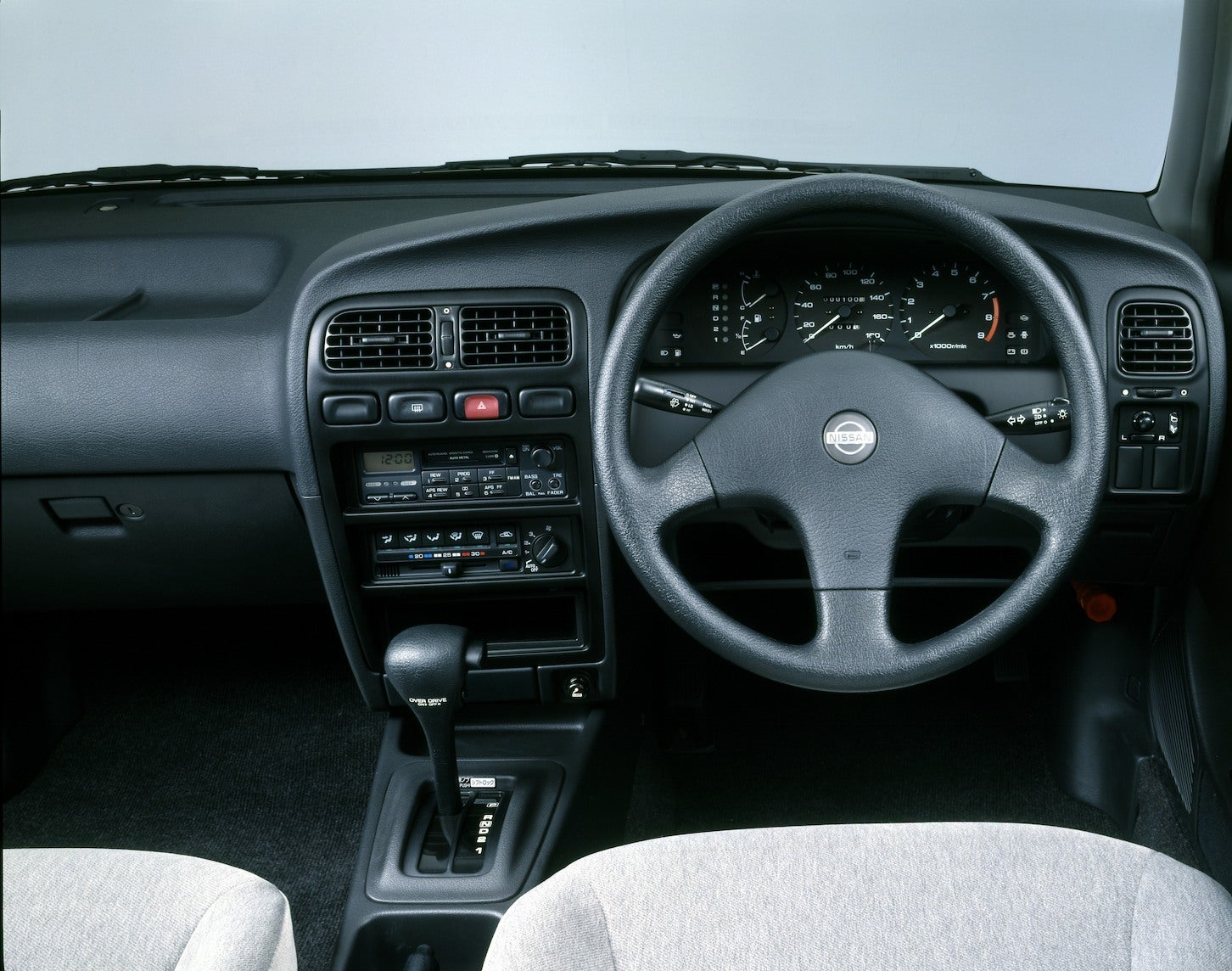 日産 プリメーラ（初代）｜Nissan Primera