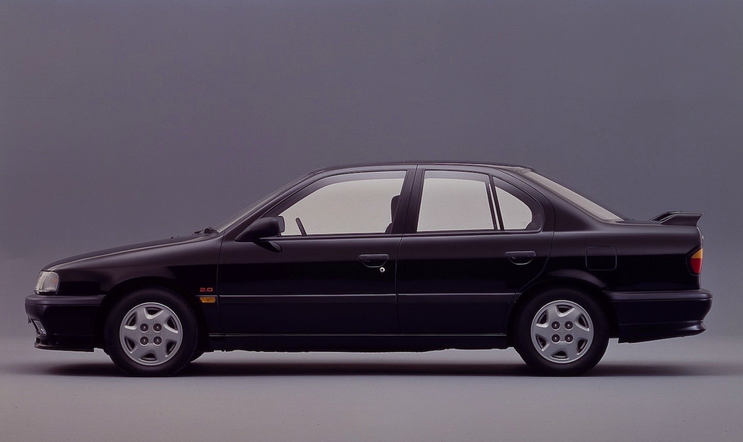 日産 プリメーラ（初代）｜Nissan Primera