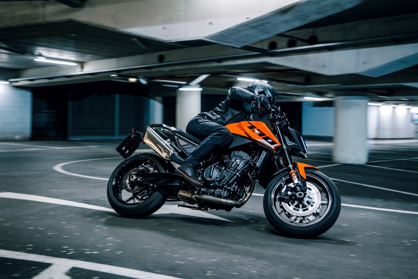 ケーティーエム 790デューク｜KTM 790 DUKE