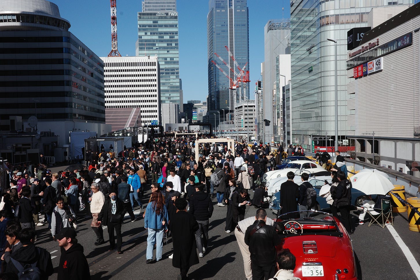 廃線となった東京高速道路KK線を空冷ポルシェが占拠！「LUFT TOKYO」（ルフト東京）が見せた奇跡の一日——ハッサンの週末カーミーティング通信 #2