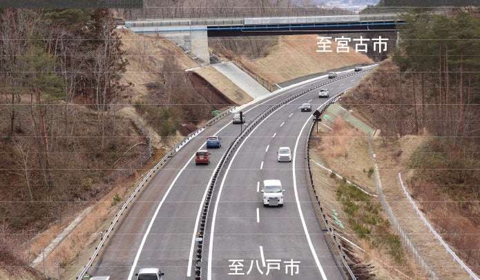 2020年3月に開通した三陸沿岸道路「久慈北IC～侍浜IC」の様子。