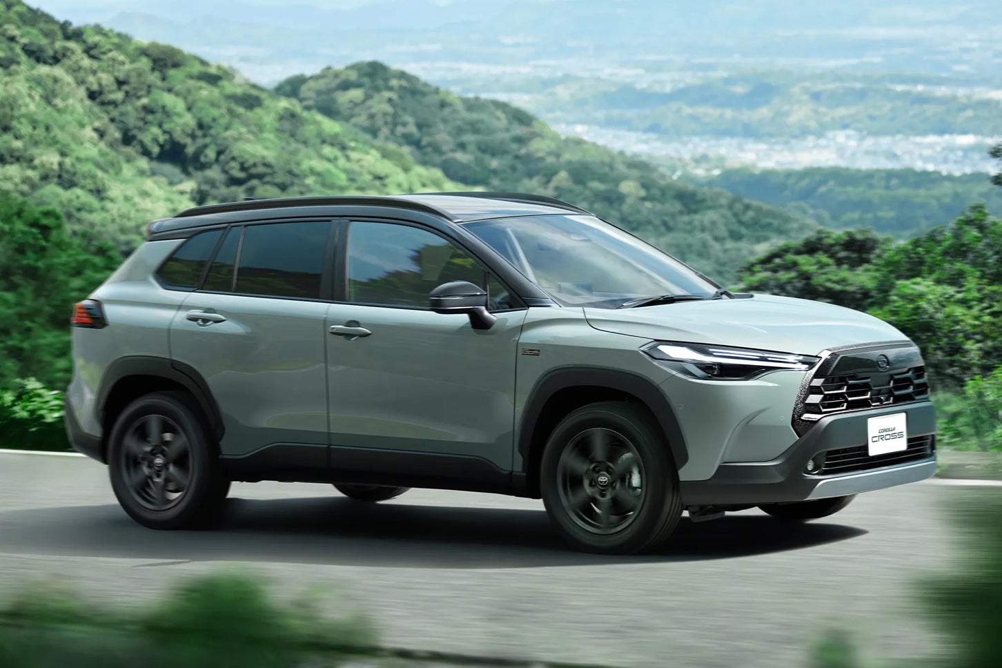 トヨタ・カローラ クロスZ“アドベンチャー”｜Toyota Corolla Cross Z“Adventure”