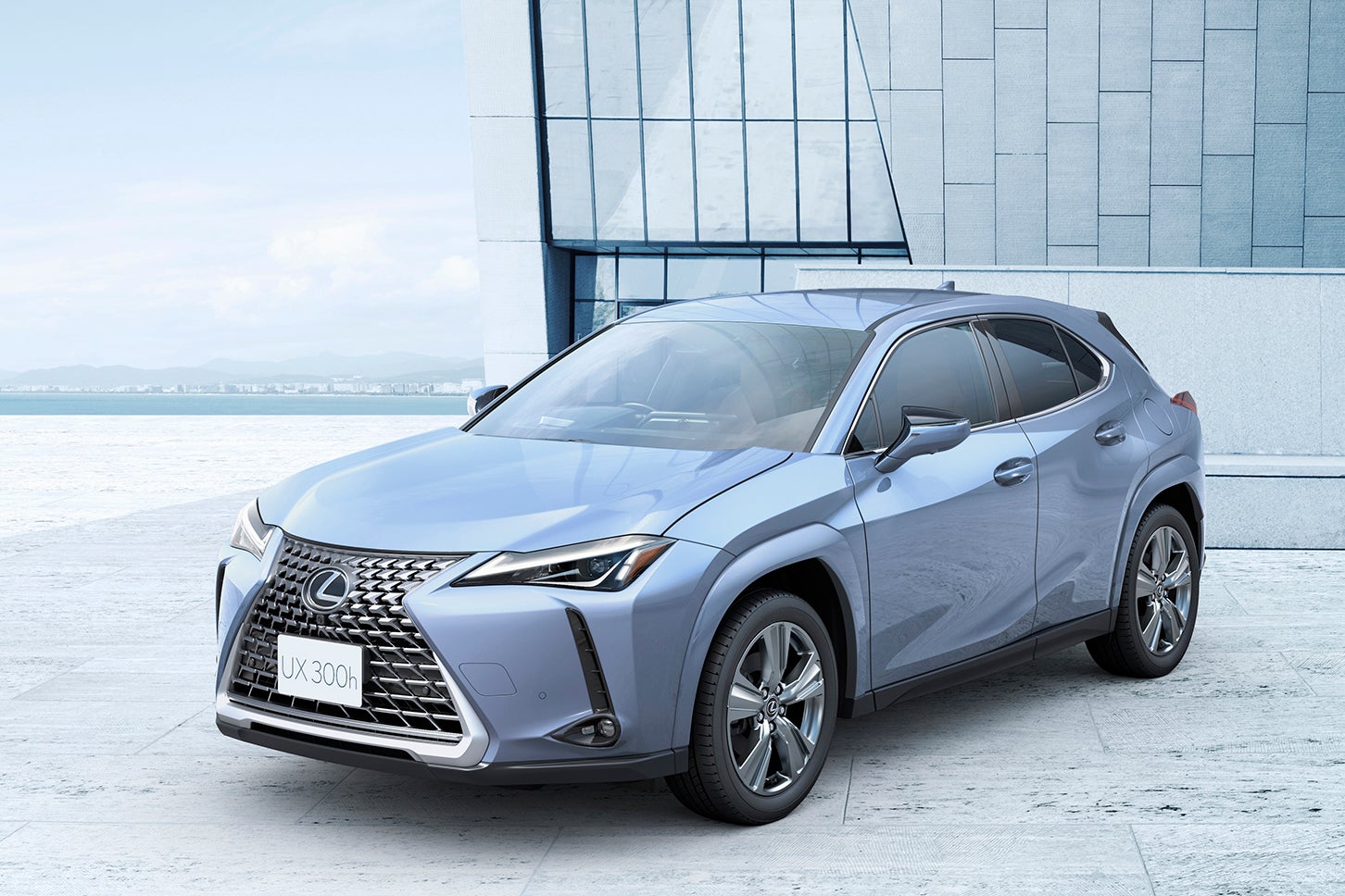 レクサスUX300h“シャイニングエッセンス”｜Lexus UX300h“Shining Essence”