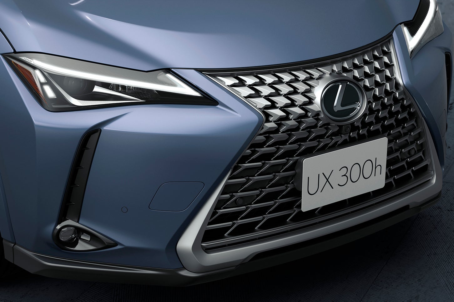 レクサスUX300h“シャイニングエッセンス”｜Lexus UX300h“Shining Essence”