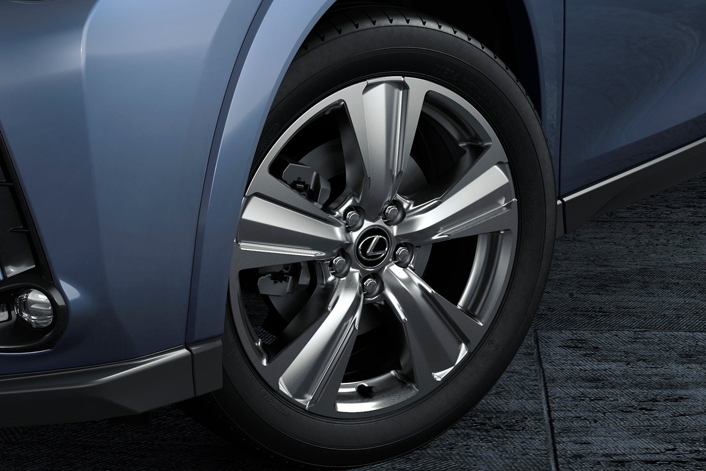 レクサスUX300h“シャイニングエッセンス”｜Lexus UX300h“Shining Essence”