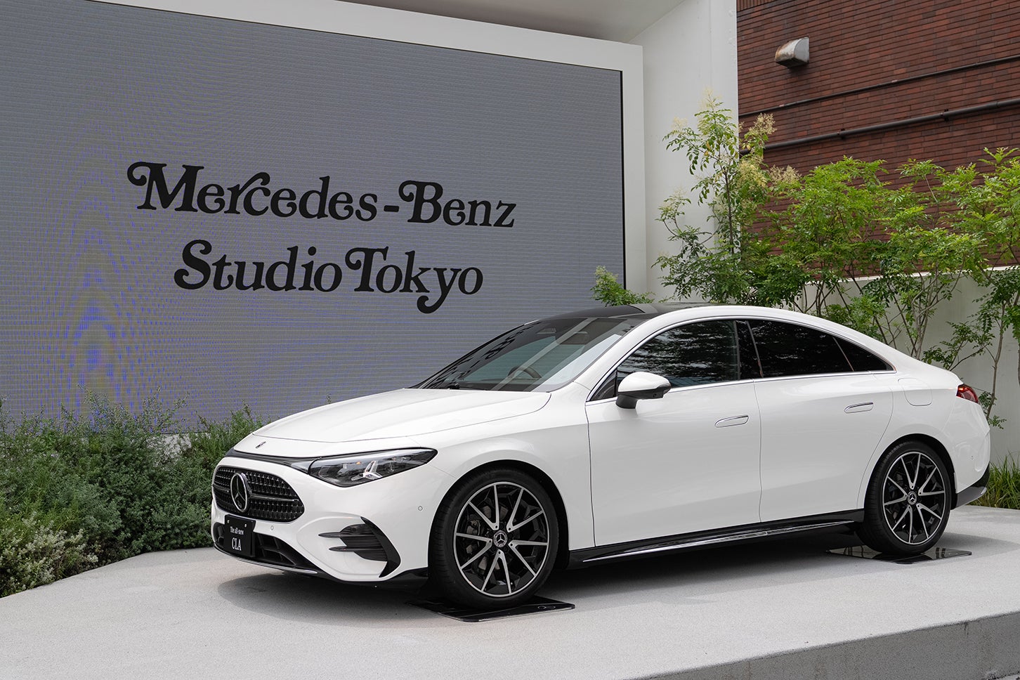 Mercedes-Benz STUDIO TOKYO