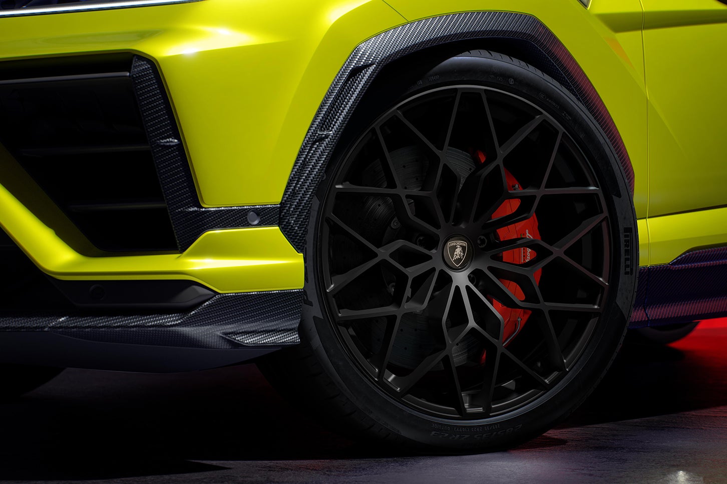 ランボルギーニ・ウルスSEペルフォルマンテ｜Lamborghini Urus SE Performante