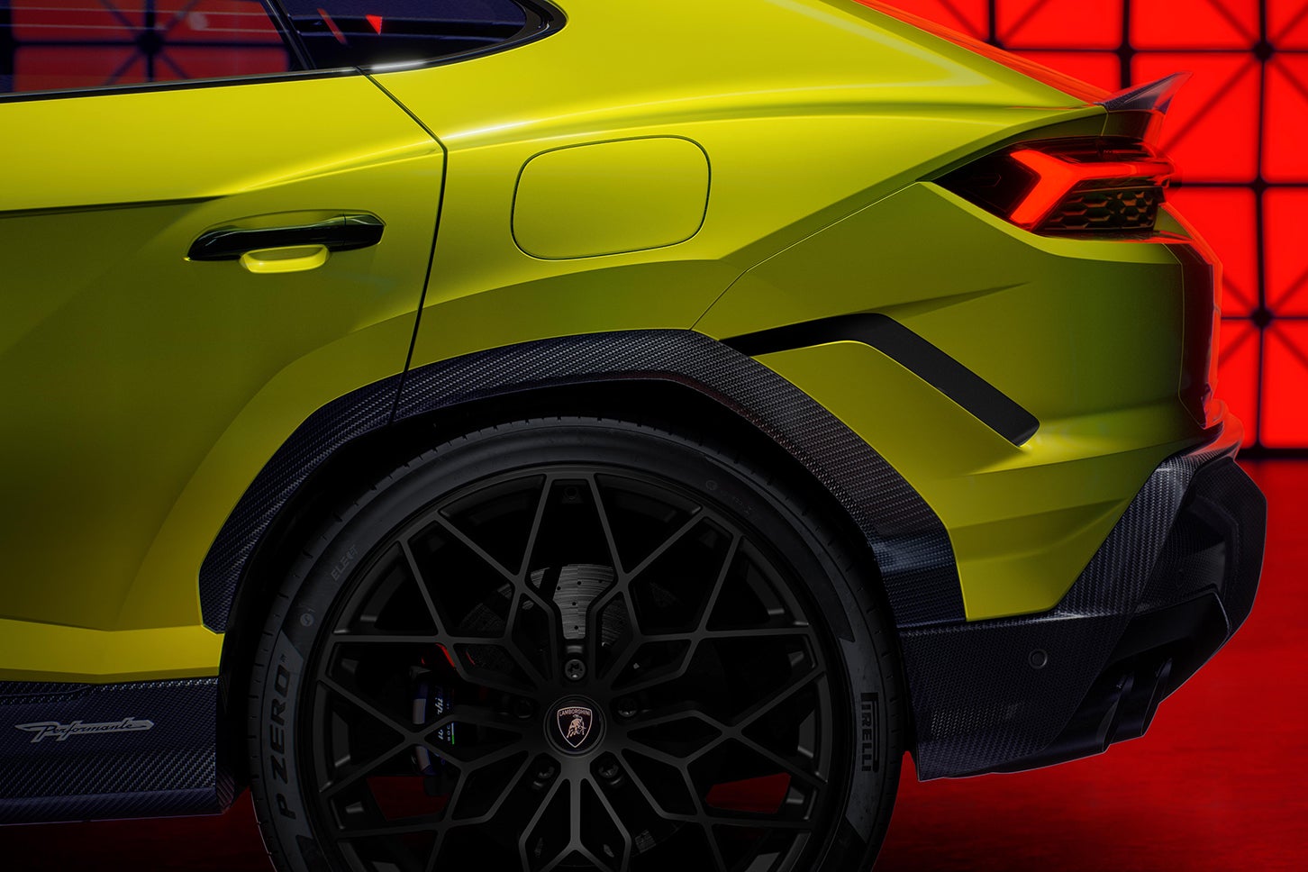 ランボルギーニ・ウルスSEペルフォルマンテ｜Lamborghini Urus SE Performante