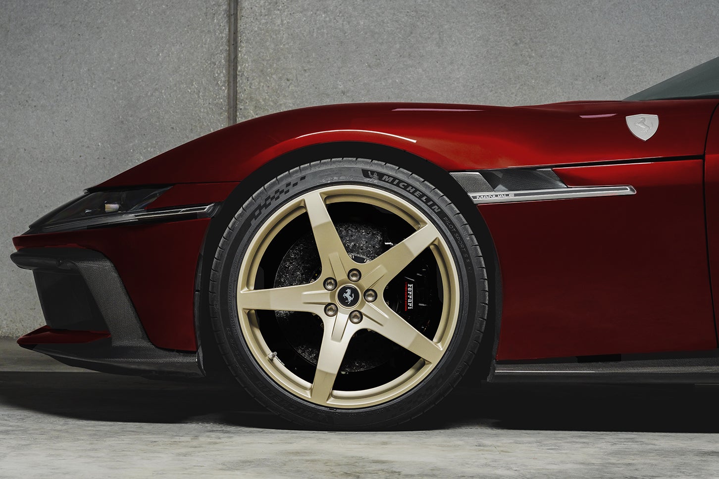 フェラーリ12チリンドリ マヌアーレ｜Ferrari 12 Cilindri Manuale
