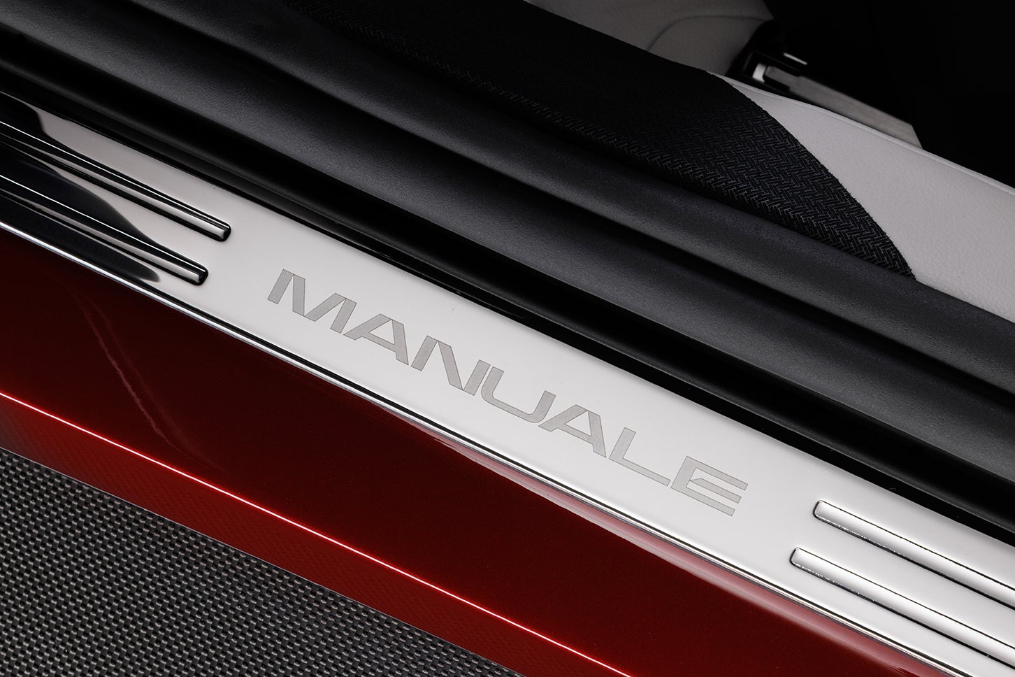 フェラーリ12チリンドリ マヌアーレ｜Ferrari 12 Cilindri Manuale