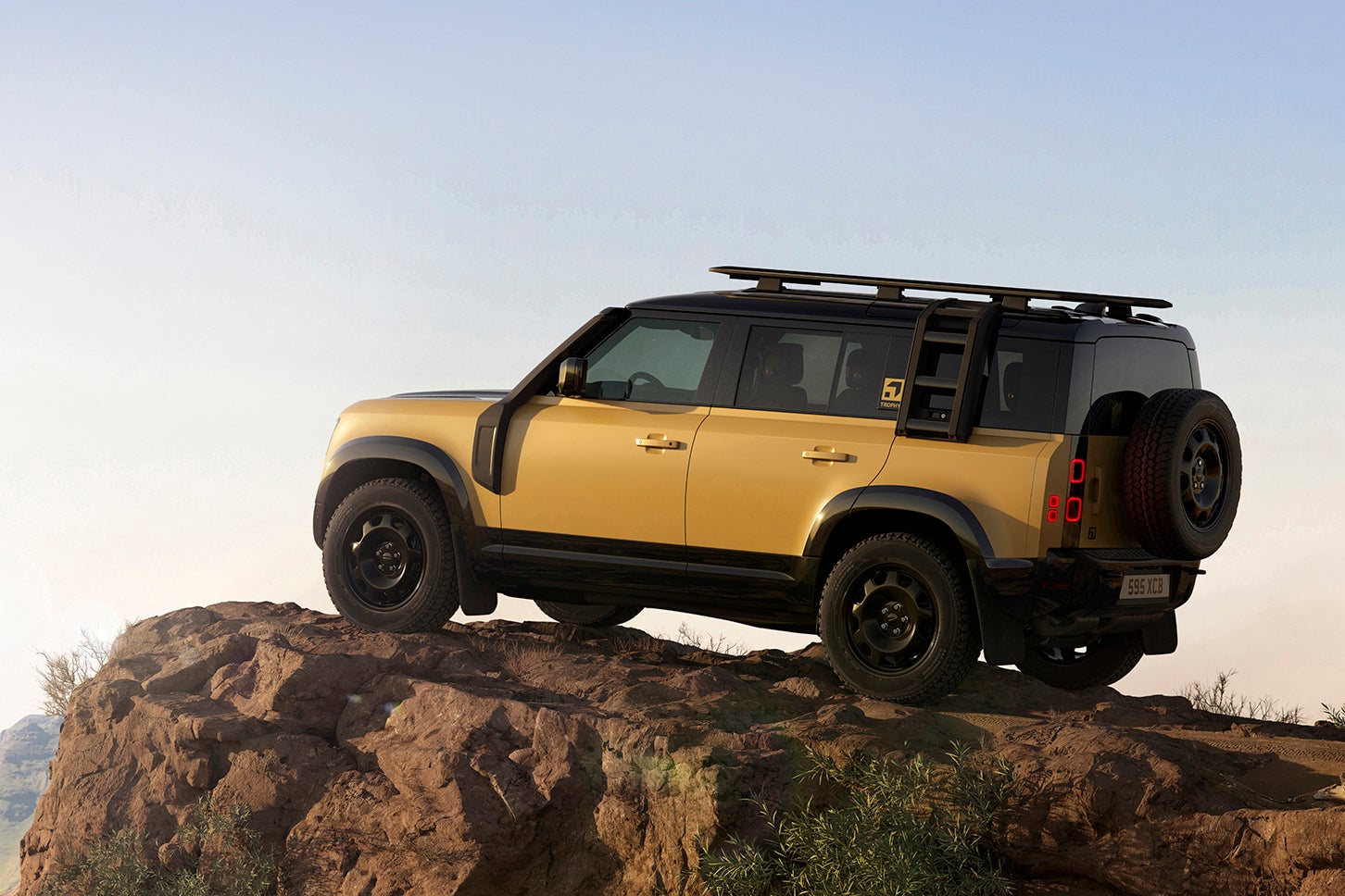 ランドローバー・ディフェンダー・トロフィーエディション2027｜Land Rover Defender Trophy Edition 2027