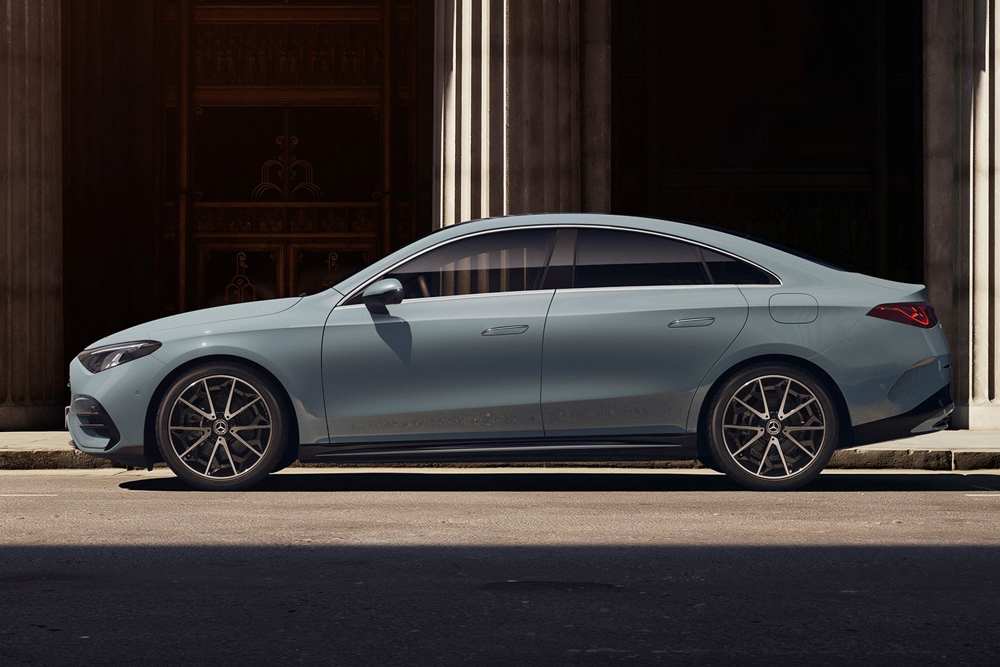 メルセデス・ベンツCLA 220｜Mercedes-Benz CLA 220