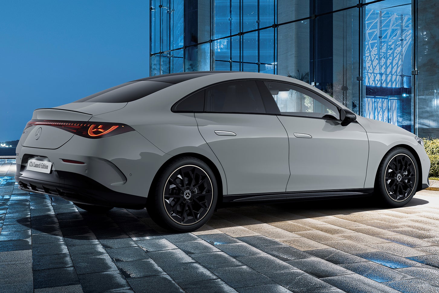メルセデス・ベンツCLA 180ローンチエディション｜Mercedes-Benz CLA 180 Launch Edition