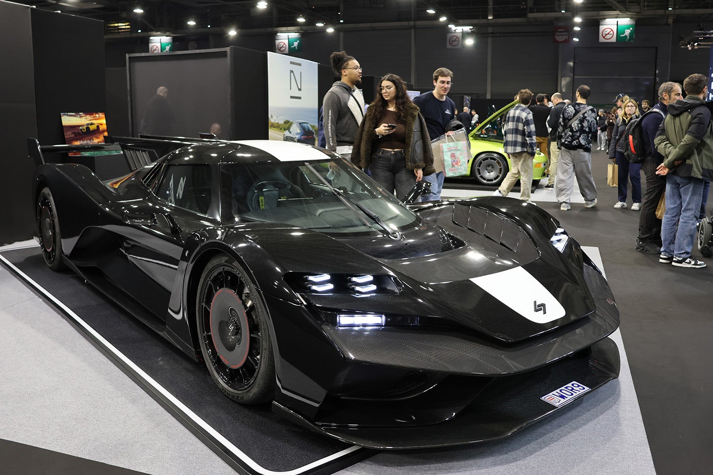 2023年にイタリアで設立されたラフィット・アウトモービリによるLM1。1000HPエンジンを搭載。コンセプトは「公道のル・マンカー」である。