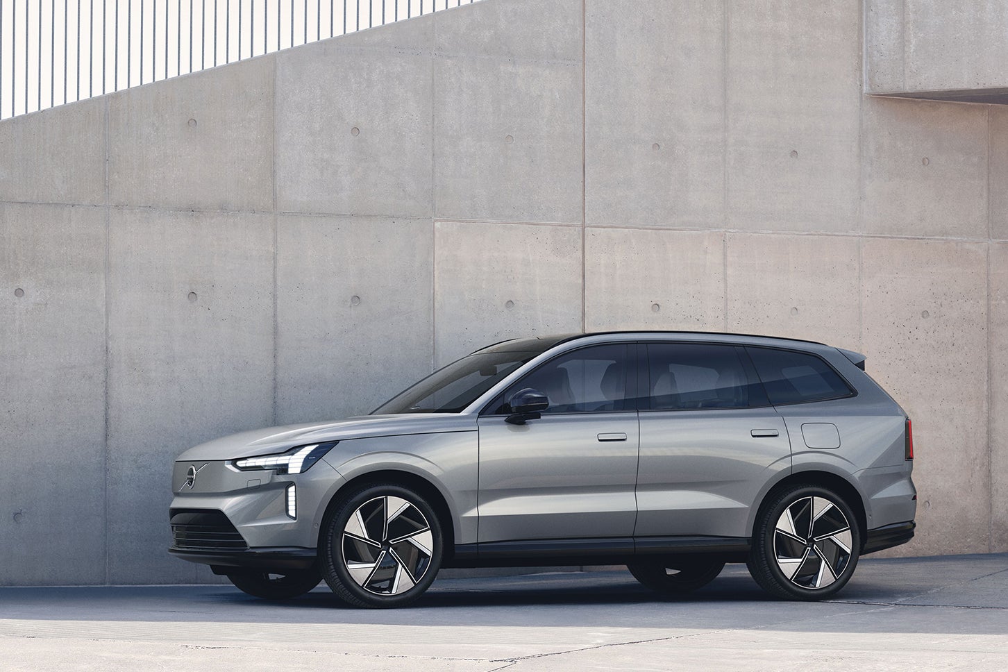 ボルボEX90｜Volvo EX90