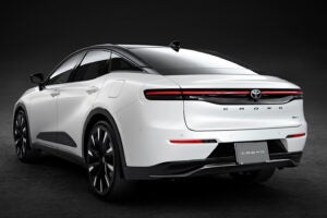 トヨタ・クラウン クロスオーバー｜Toyota Crown Crossover