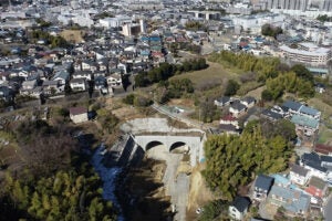 桂町トンネルの工事状況。