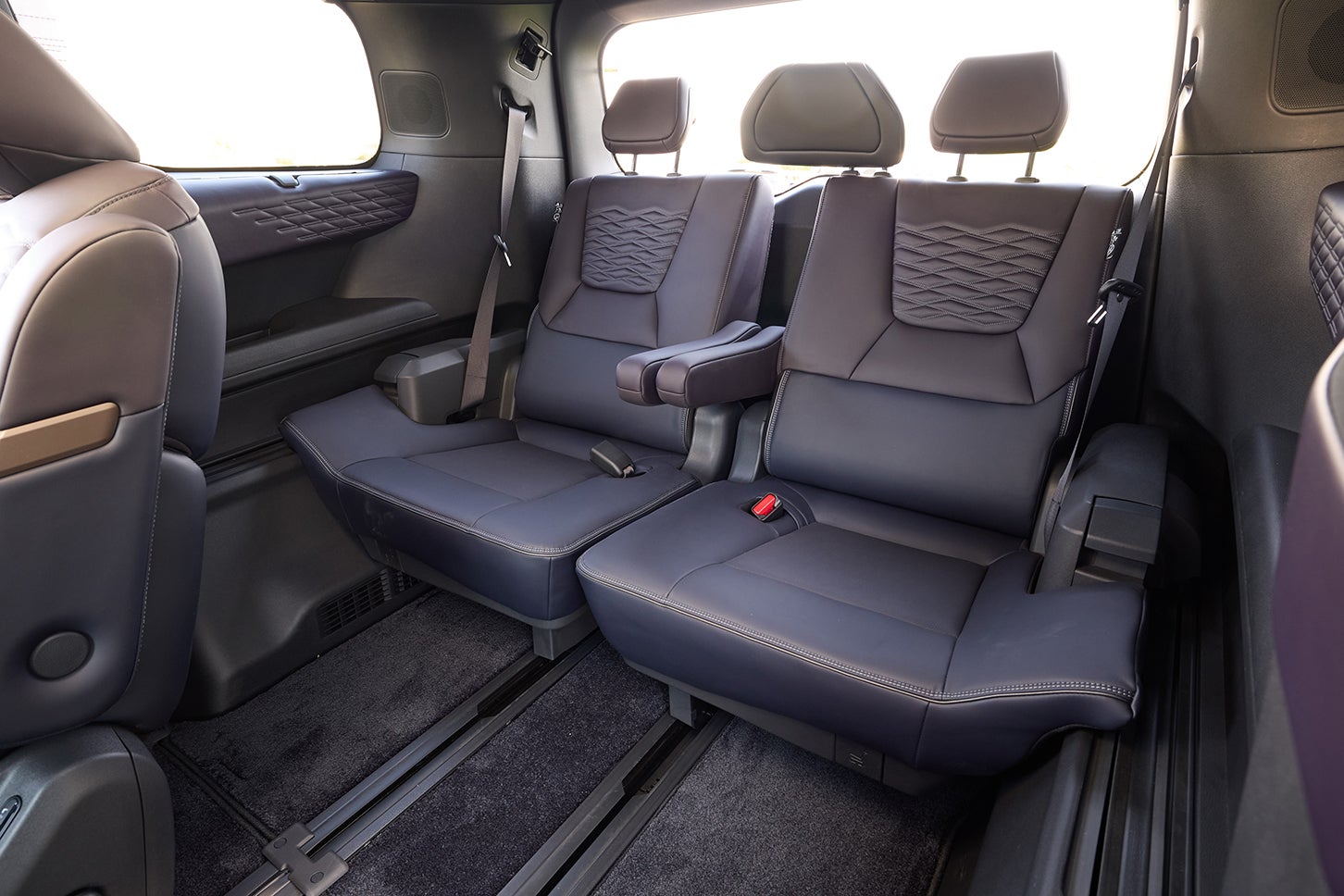 日産エルグランド｜Nissan Elgrand
