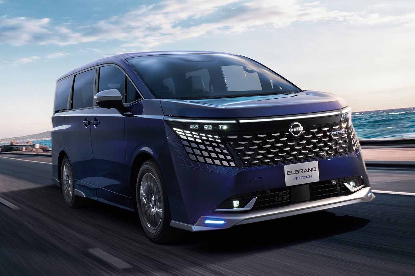 日産エルグランド オーテック｜Nissan Elgrand AUTECH