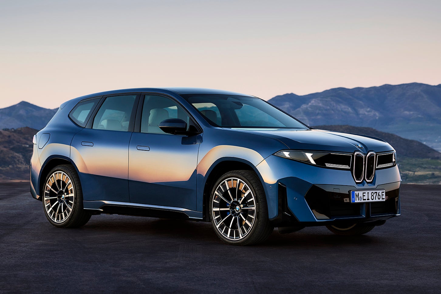 BMW iX3