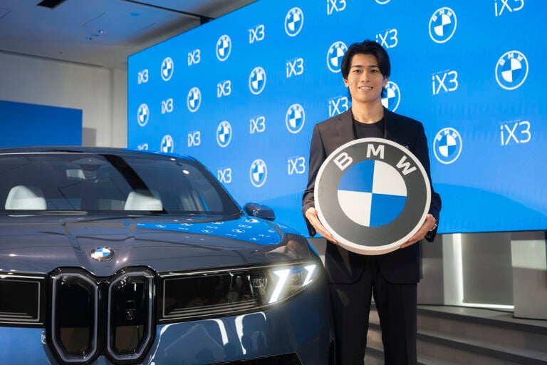 BMW iX3