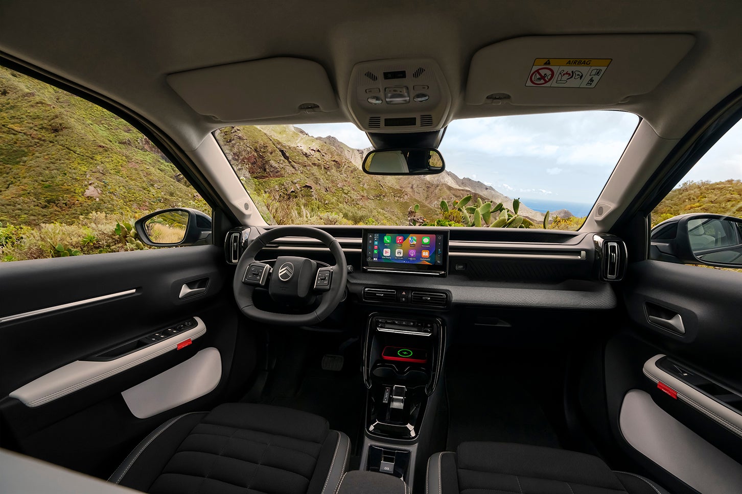 シトロエンC3エアクロス ハイブリッド｜Citroén C3 Aircross Hybrid