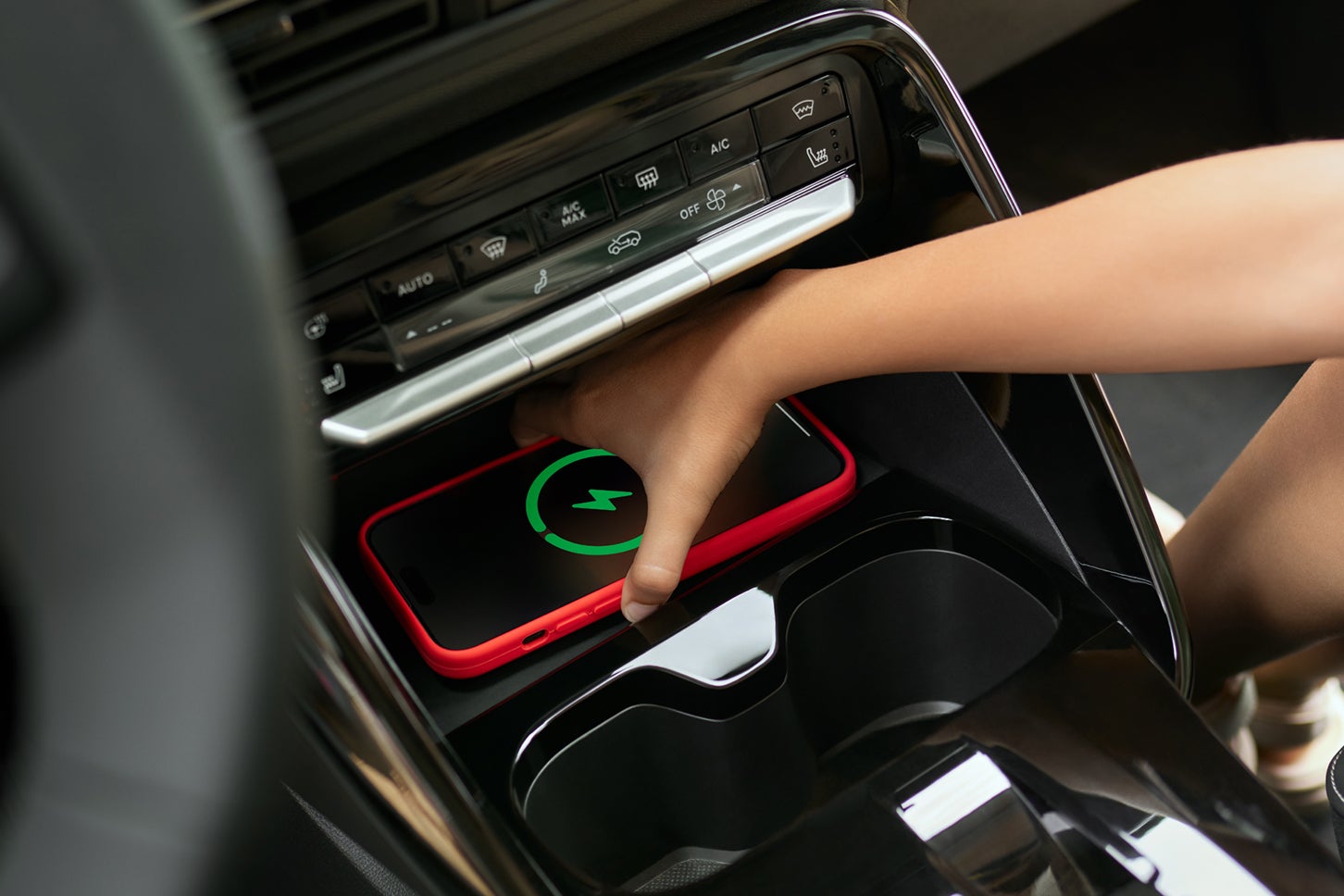 シトロエンC3エアクロス ハイブリッド｜Citroén C3 Aircross Hybrid