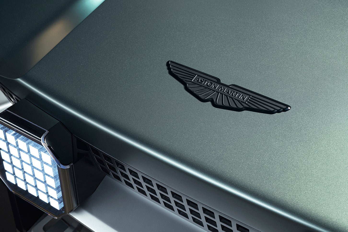 アストンマーティン・ドレッドノート｜Aston Martin Dreadnought