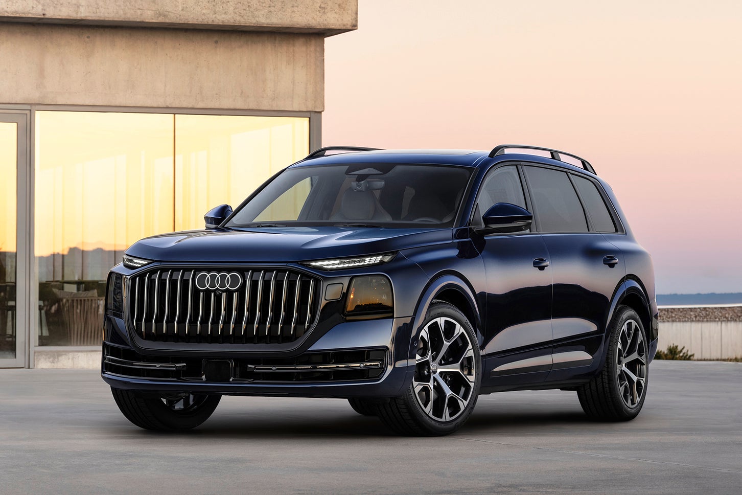アウディQ9｜Audi Q9