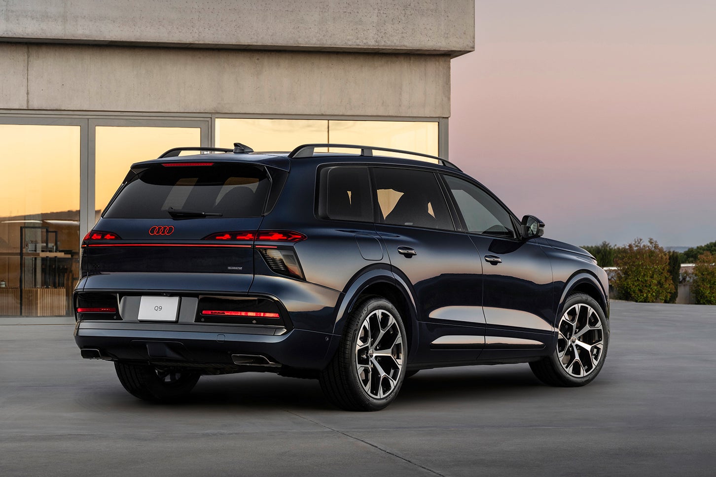 アウディQ9｜Audi Q9