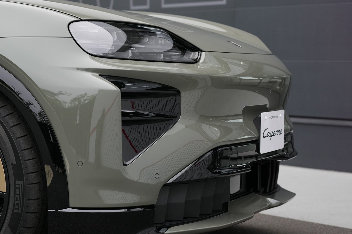 ポルシェ・カイエン ターボ エレクトリック｜Porsche Cayenne Turbo Electric
