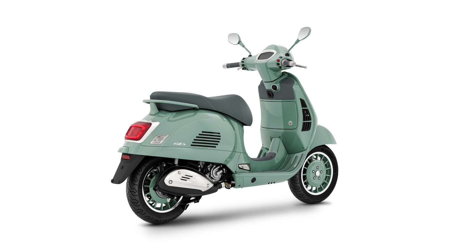 ベスパ GTS 80th｜Vespa GTS 80th