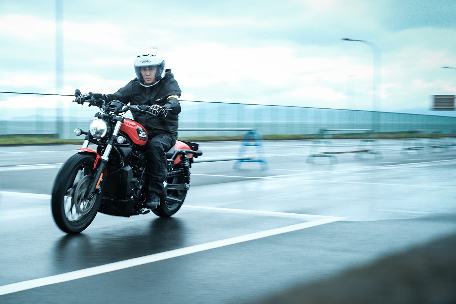 ハーレーダビッドソン ナイトスター｜Harley-Davidson Nightster