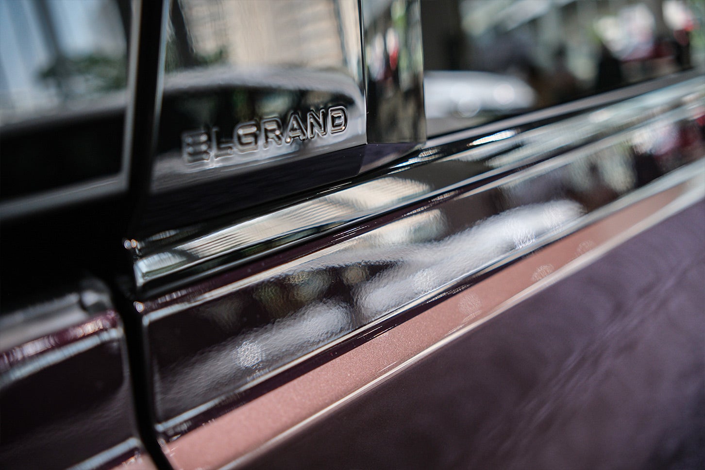 日産エルグランド｜Nissan Elgrand