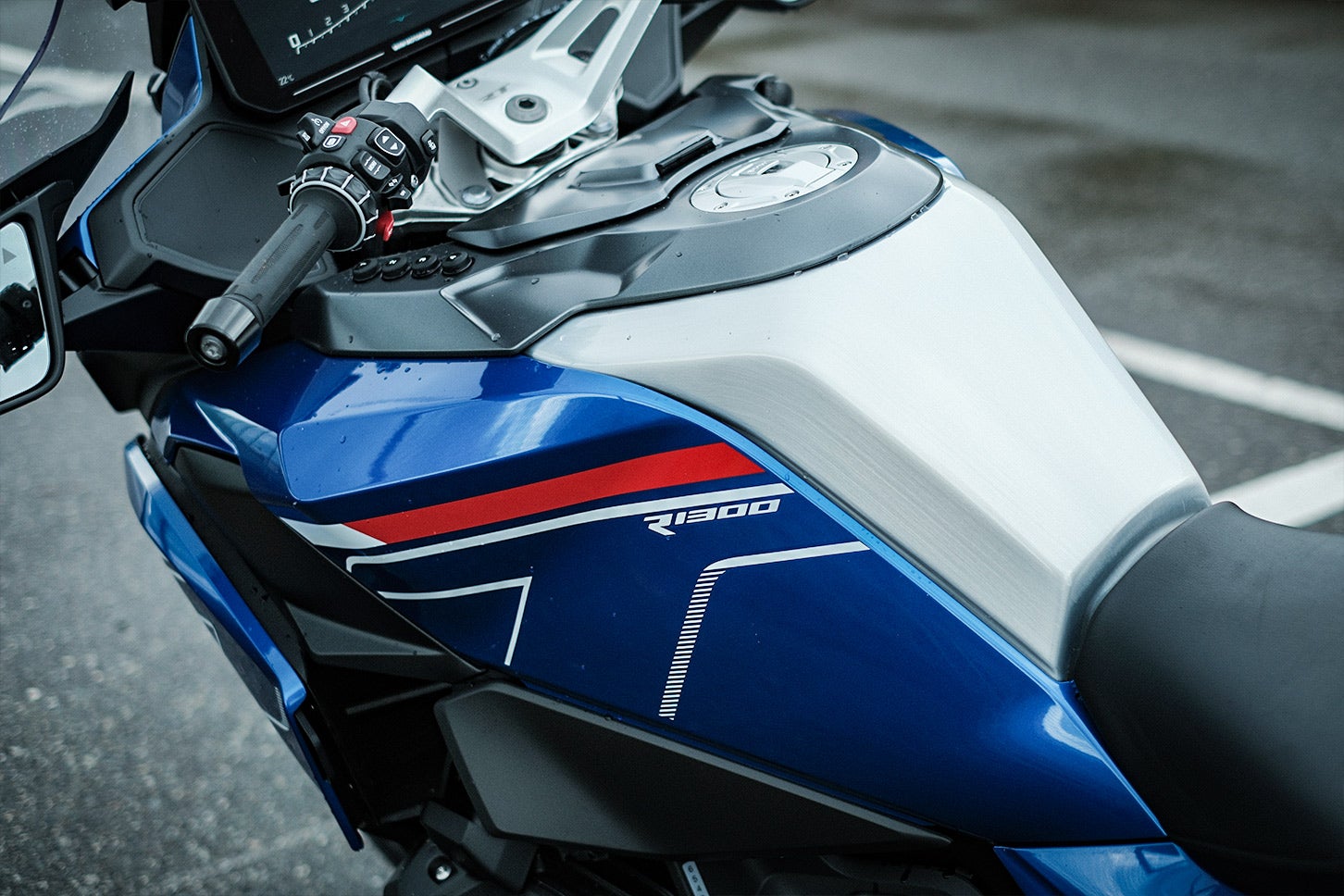 ビー・エム・ダブリュー R1300RT｜BMW  R 1300 RT
