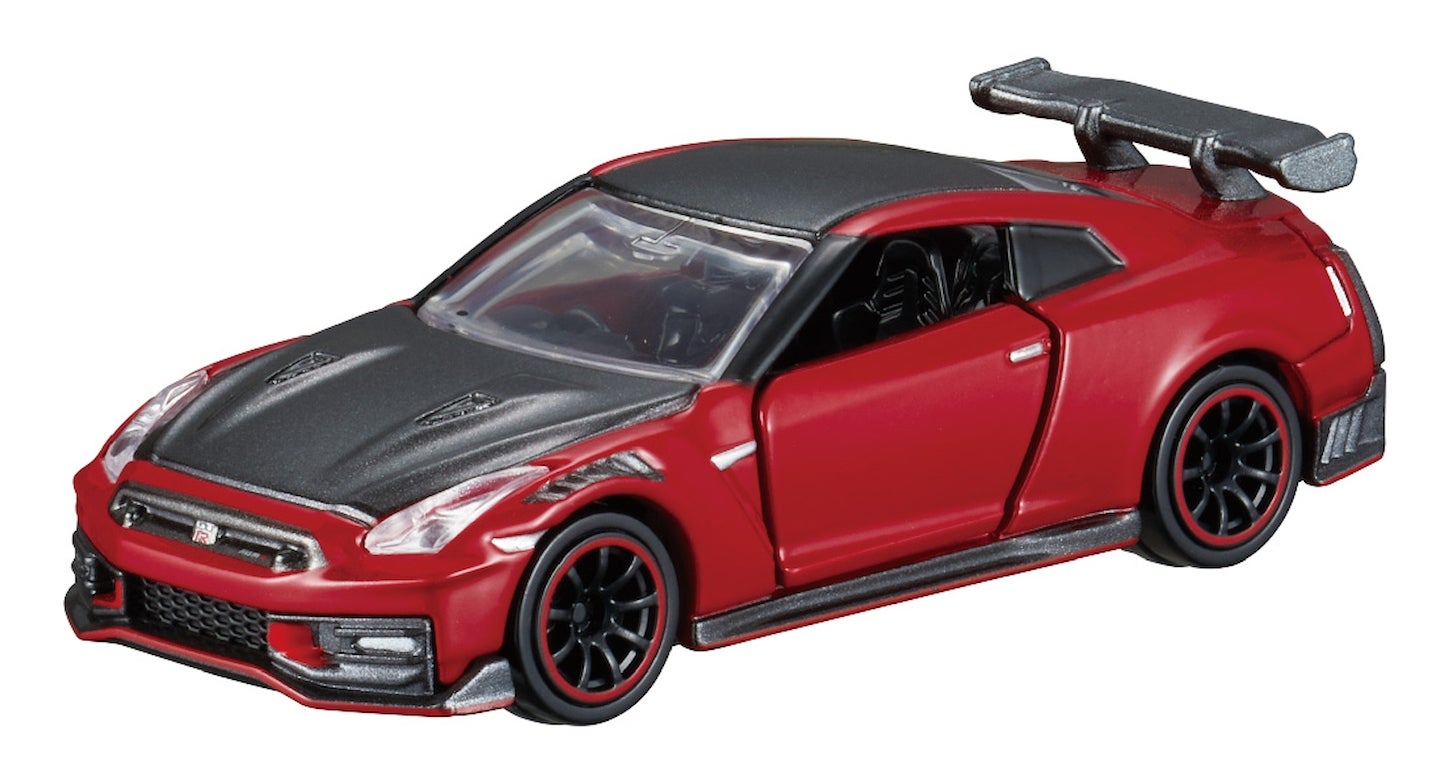 商品に付属する「NISSAN GT-R NISMO Special edition」