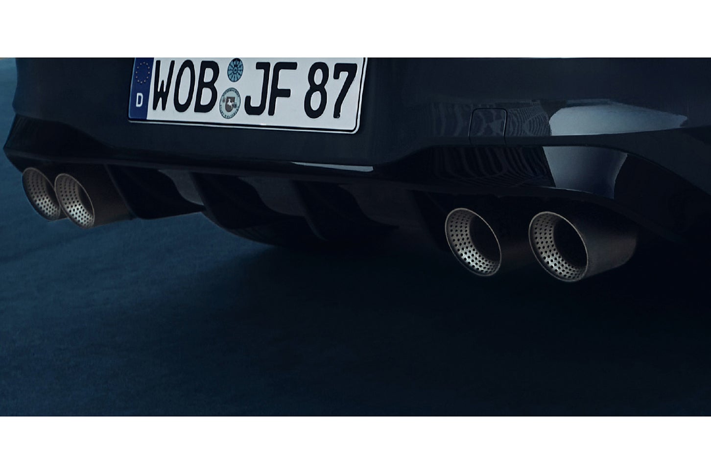 フォルクスワーゲン・ゴルフRブラックエディションⅡ｜Volkswagen Golf R Black Edition Ⅱ